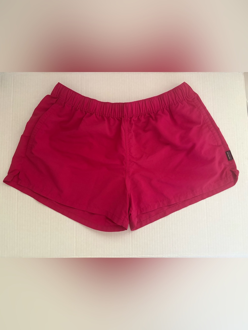 PATAGONIA Women’s Elastic Waist Hot Pink Active Shorts Pockets Size Large